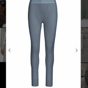 SKIMS ribbed legging